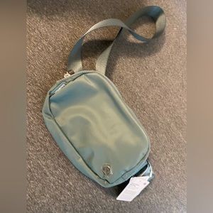 Lululemon belt bag